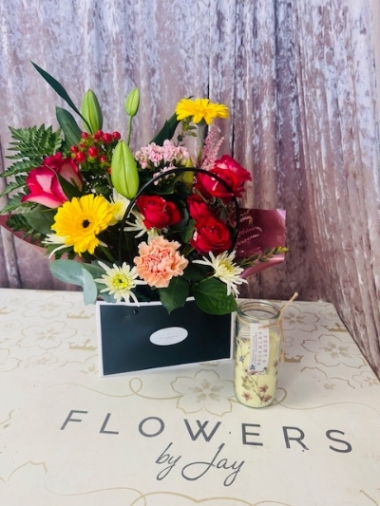 Cute Handbag & Candle Bouquet