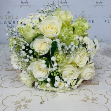 IVORIES DOME BRIDAL BOUQUET