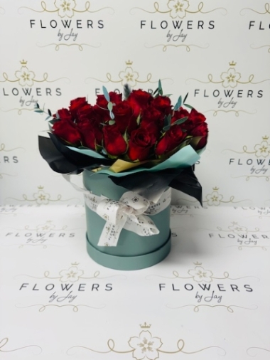 LUXURY Tiffany ROSES HAT BOX