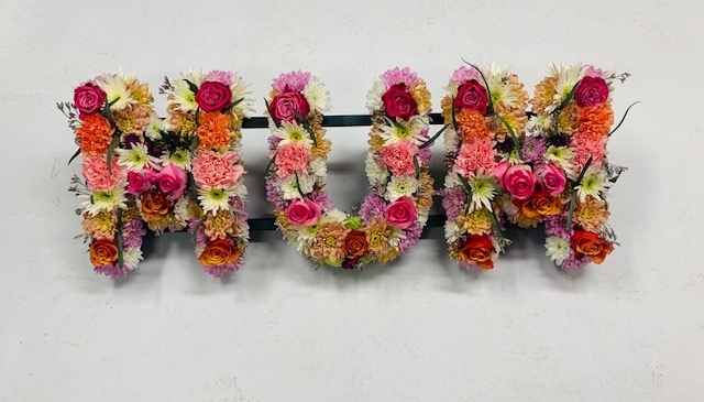 MUM MIXED FLORAL LETTERS