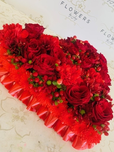 Red Rose & Carnations Full Heart