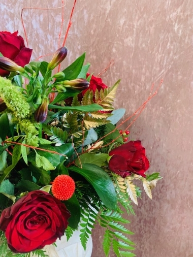 Red Rose Table Centres