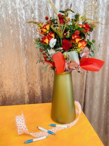 The Golden Firey Tumbler Vase Bouquet